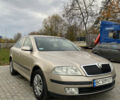 Бежевий Шкода Октавія, об'ємом двигуна 1.6 л та пробігом 229 тис. км за 5000 $, фото 2 на Automoto.ua