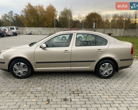 Бежевий Шкода Октавія, об'ємом двигуна 1.6 л та пробігом 229 тис. км за 5000 $, фото 7 на Automoto.ua