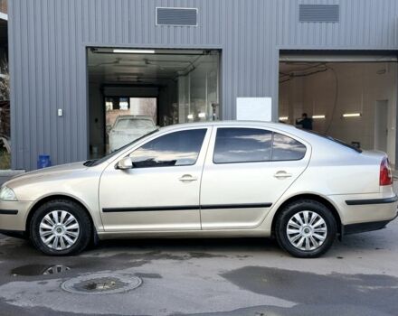 Бежевий Шкода Октавія, об'ємом двигуна 0 л та пробігом 320 тис. км за 4800 $, фото 1 на Automoto.ua