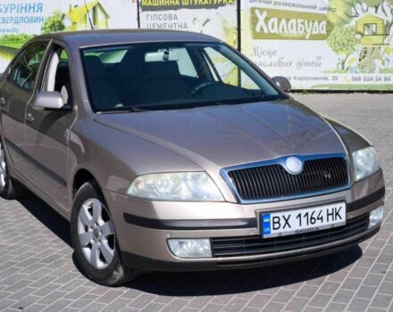 Бежевый Шкода Октавия, объемом двигателя 1.6 л и пробегом 315 тыс. км за 5000 $, фото 6 на Automoto.ua