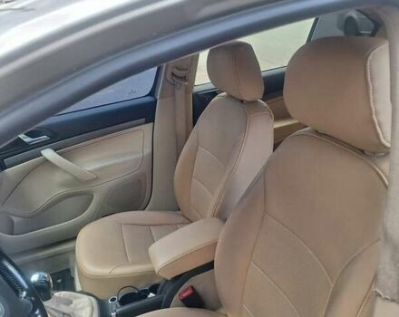 Шкода Октавія 2004 у Дніпро (Дніпропетровську) на Automoto.ua Бежевий Шкода Октавія, об'ємом двигуна 1.6 л та пробігом 250 тис. км за 5900 $, фото 8 на Automoto.ua