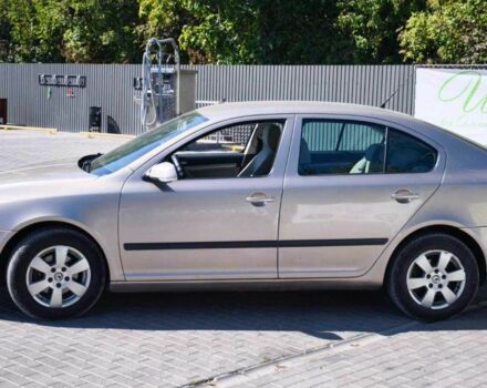 Бежевый Шкода Октавия, объемом двигателя 1.6 л и пробегом 315 тыс. км за 5000 $, фото 5 на Automoto.ua