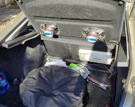 Бежевый Шкода Октавия, объемом двигателя 1.6 л и пробегом 270 тыс. км за 4500 $, фото 5 на Automoto.ua