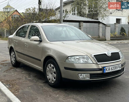 Бежевий Шкода Октавія, об'ємом двигуна 1.6 л та пробігом 193 тис. км за 5999 $, фото 6 на Automoto.ua