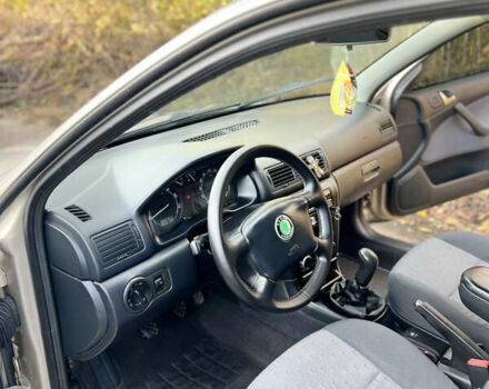 Бежевый Шкода Октавия, объемом двигателя 1.6 л и пробегом 232 тыс. км за 5900 $, фото 16 на Automoto.ua