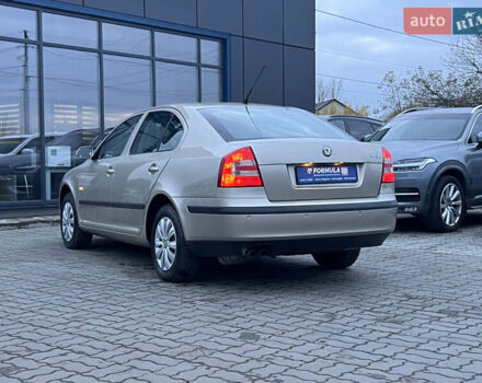 Бежевый Шкода Октавия, объемом двигателя 1.6 л и пробегом 212 тыс. км за 5490 $, фото 33 на Automoto.ua