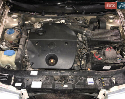 Бежевый Шкода Октавия, объемом двигателя 1.9 л и пробегом 593 тыс. км за 4800 $, фото 11 на Automoto.ua