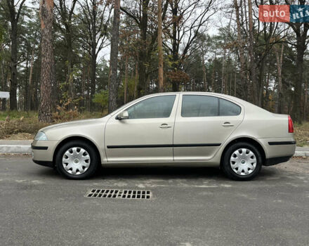 Бежевий Шкода Октавія, об'ємом двигуна 1.6 л та пробігом 193 тис. км за 5999 $, фото 2 на Automoto.ua