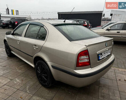 Бежевый Шкода Октавия, объемом двигателя 1.6 л и пробегом 245 тыс. км за 4999 $, фото 2 на Automoto.ua