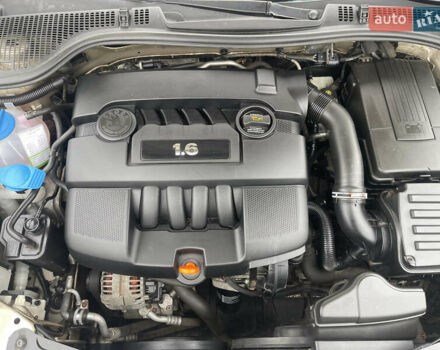 Бежевий Шкода Октавія, об'ємом двигуна 0 л та пробігом 235 тис. км за 6450 $, фото 76 на Automoto.ua