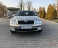 Бежевый Шкода Октавия, объемом двигателя 1.6 л и пробегом 230 тыс. км за 5250 $, фото 1 на Automoto.ua