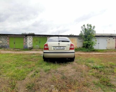 Шкода Октавія 2005 у Чугуеве на Automoto.ua Бежевий Шкода Октавія, об'ємом двигуна 1.6 л та пробігом 248 тис. км за 5750 $, фото 4 на Automoto.ua