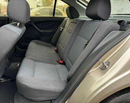 Бежевый Шкода Октавия, объемом двигателя 1.6 л и пробегом 245 тыс. км за 4999 $, фото 13 на Automoto.ua