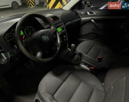 Бежевый Шкода Октавия, объемом двигателя 1.6 л и пробегом 206 тыс. км за 5200 $, фото 15 на Automoto.ua