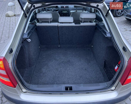 Бежевый Шкода Октавия, объемом двигателя 1.6 л и пробегом 212 тыс. км за 5490 $, фото 40 на Automoto.ua