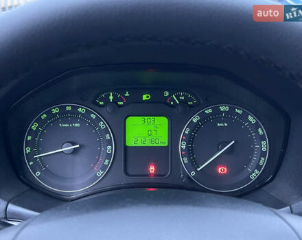 Бежевый Шкода Октавия, объемом двигателя 1.6 л и пробегом 212 тыс. км за 5490 $, фото 16 на Automoto.ua