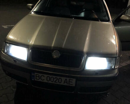 Бежевый Шкода Октавия, объемом двигателя 1.9 л и пробегом 593 тыс. км за 4800 $, фото 9 на Automoto.ua