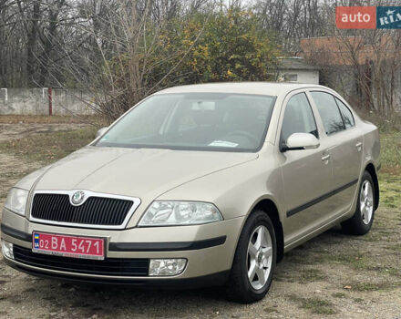 Бежевий Шкода Октавія, об'ємом двигуна 0 л та пробігом 235 тис. км за 6450 $, фото 1 на Automoto.ua