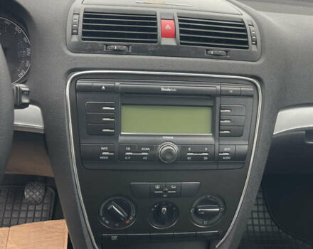 Бежевий Шкода Октавія, об'ємом двигуна 0 л та пробігом 235 тис. км за 6450 $, фото 59 на Automoto.ua