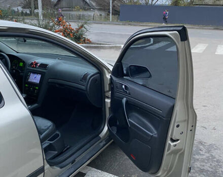 Бежевый Шкода Октавия, объемом двигателя 1.9 л и пробегом 350 тыс. км за 4999 $, фото 44 на Automoto.ua