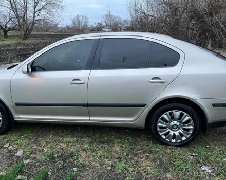 Бежевый Шкода Октавия, объемом двигателя 1.6 л и пробегом 320 тыс. км за 5300 $, фото 2 на Automoto.ua