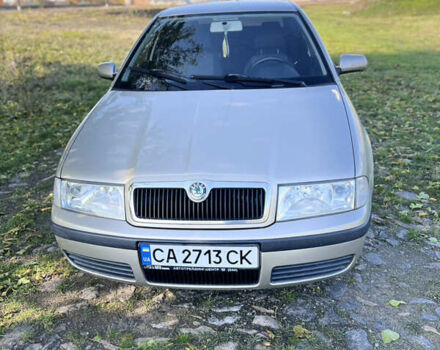 Бежевый Шкода Октавия, объемом двигателя 1.6 л и пробегом 232 тыс. км за 5900 $, фото 6 на Automoto.ua