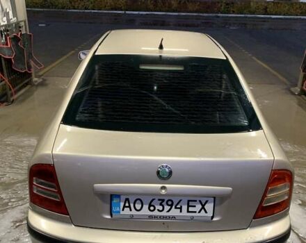 Бежевый Шкода Октавия, объемом двигателя 1.9 л и пробегом 329 тыс. км за 3500 $, фото 1 на Automoto.ua