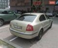 Бежевий Шкода Октавія, об'ємом двигуна 1.6 л та пробігом 310 тис. км за 4800 $, фото 3 на Automoto.ua
