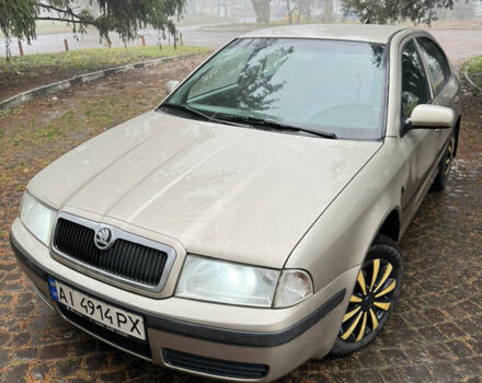 Бежевый Шкода Октавия, объемом двигателя 1.6 л и пробегом 213 тыс. км за 5500 $, фото 1 на Automoto.ua