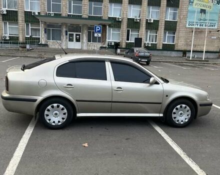 Бежевий Шкода Октавія, об'ємом двигуна 1.6 л та пробігом 200 тис. км за 6200 $, фото 4 на Automoto.ua