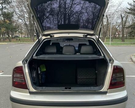 Бежевий Шкода Октавія, об'ємом двигуна 1.6 л та пробігом 200 тис. км за 6200 $, фото 11 на Automoto.ua