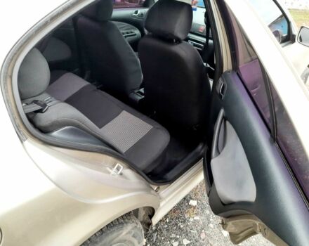 Шкода Октавія 2005 у Чугуеве на Automoto.ua Бежевий Шкода Октавія, об'ємом двигуна 1.6 л та пробігом 248 тис. км за 5750 $, фото 11 на Automoto.ua