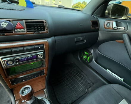 Бежевый Шкода Октавия, объемом двигателя 2 л и пробегом 125 тыс. км за 8500 $, фото 18 на Automoto.ua