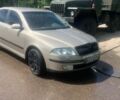 Бежевый Шкода Октавия, объемом двигателя 1.6 л и пробегом 320 тыс. км за 5300 $, фото 1 на Automoto.ua