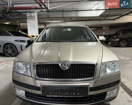 Бежевый Шкода Октавия, объемом двигателя 1.6 л и пробегом 206 тыс. км за 5200 $, фото 3 на Automoto.ua