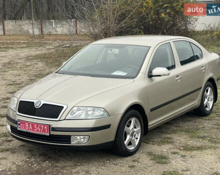 Бежевий Шкода Октавія, об'ємом двигуна 0 л та пробігом 235 тис. км за 6450 $, фото 4 на Automoto.ua