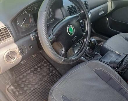 Бежевый Шкода Октавия, объемом двигателя 1.6 л и пробегом 183 тыс. км за 5700 $, фото 7 на Automoto.ua