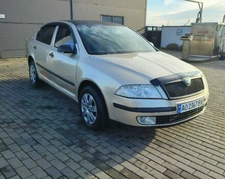 Бежевый Шкода Октавия, объемом двигателя 1.6 л и пробегом 189 тыс. км за 2999 $, фото 3 на Automoto.ua