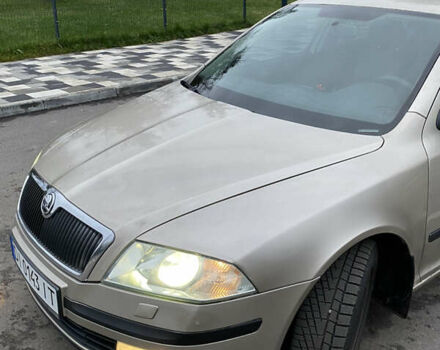 Бежевый Шкода Октавия, объемом двигателя 1.9 л и пробегом 350 тыс. км за 4999 $, фото 1 на Automoto.ua