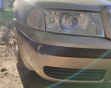 Бежевый Шкода Октавия, объемом двигателя 1.6 л и пробегом 270 тыс. км за 4500 $, фото 2 на Automoto.ua