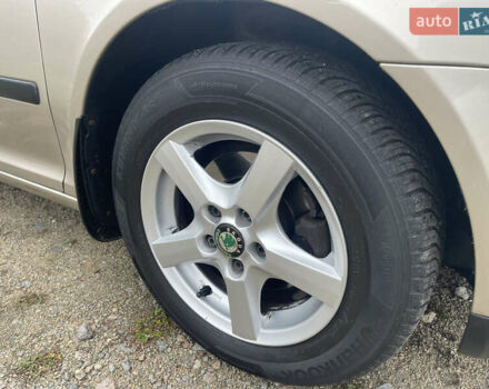 Бежевий Шкода Октавія, об'ємом двигуна 0 л та пробігом 235 тис. км за 6450 $, фото 16 на Automoto.ua