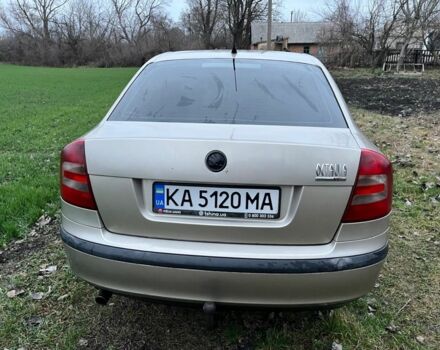 Бежевый Шкода Октавия, объемом двигателя 1.6 л и пробегом 320 тыс. км за 5300 $, фото 6 на Automoto.ua