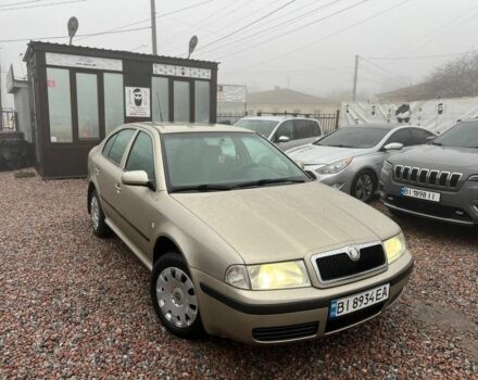 Бежевый Шкода Октавия, объемом двигателя 1.6 л и пробегом 192 тыс. км за 5650 $, фото 1 на Automoto.ua