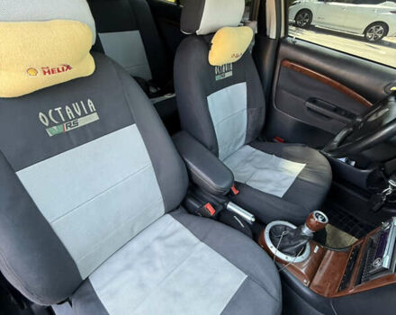 Бежевый Шкода Октавия, объемом двигателя 2 л и пробегом 125 тыс. км за 8500 $, фото 22 на Automoto.ua