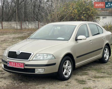Бежевий Шкода Октавія, об'ємом двигуна 0 л та пробігом 235 тис. км за 6450 $, фото 3 на Automoto.ua