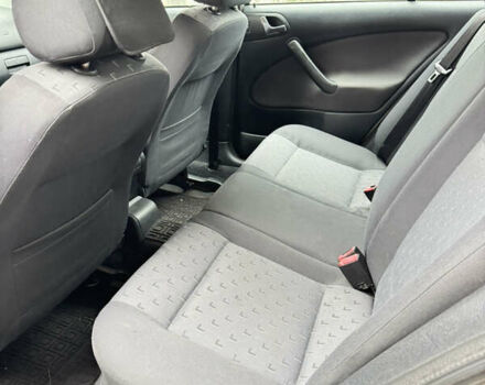 Бежевый Шкода Октавия, объемом двигателя 1.6 л и пробегом 213 тыс. км за 5500 $, фото 12 на Automoto.ua