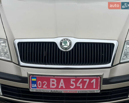 Бежевий Шкода Октавія, об'ємом двигуна 0 л та пробігом 235 тис. км за 6450 $, фото 6 на Automoto.ua