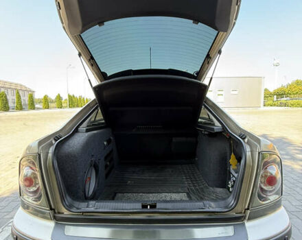 Бежевый Шкода Октавия, объемом двигателя 2 л и пробегом 125 тыс. км за 8500 $, фото 25 на Automoto.ua