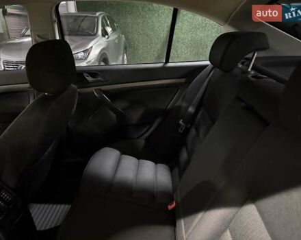 Бежевый Шкода Октавия, объемом двигателя 1.6 л и пробегом 206 тыс. км за 5200 $, фото 28 на Automoto.ua