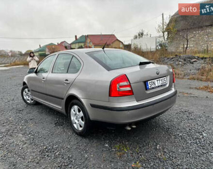 Бежевый Шкода Октавия, объемом двигателя 2.01 л и пробегом 310 тыс. км за 2850 $, фото 3 на Automoto.ua